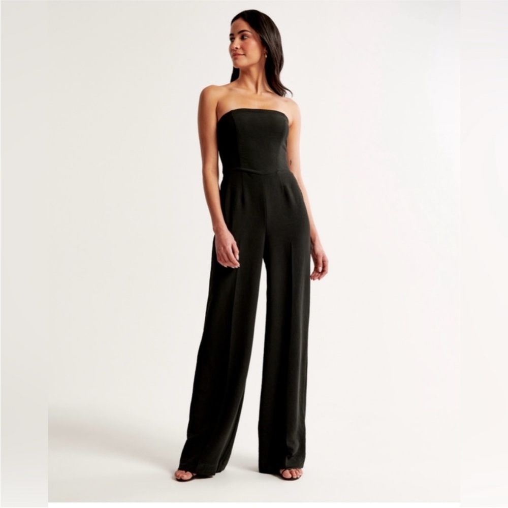 Elegant Black Strapless Jumpsuit